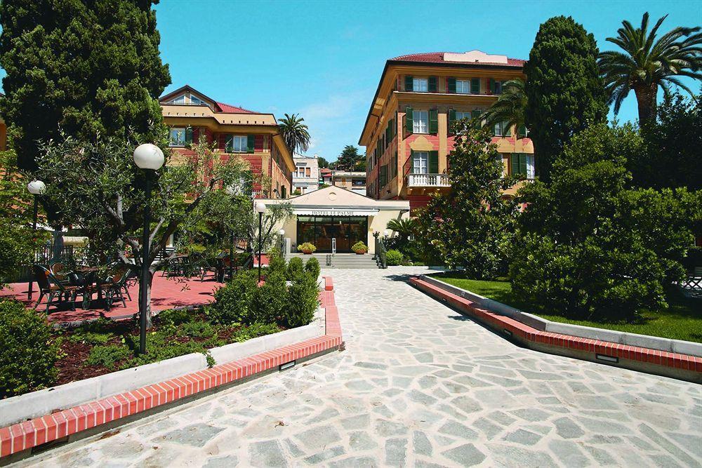 Hotel Le Palme Varraze Exterior foto